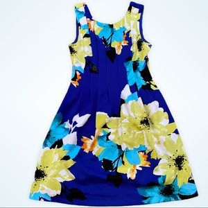 VINCE CAMUTO Sleeveless Pleated Floral Scuba Dress